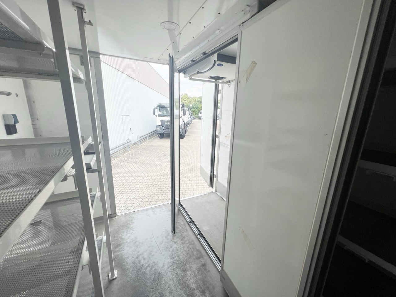 MAN TGL 8.180 4x2 BL TGL 8.180 4x2 BL, Kühlkoffer, Carrier Supra 850Mi - Kylbil lastbil: bild 3 MAN TGL 8.180 4x2 BL TGL 8.180 4x2 BL, Kühlkoffer, Carrier Supra 850Mi - Kylbil lastbil: bild 3