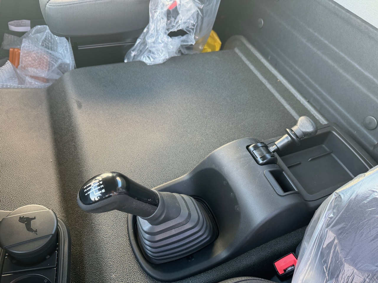 MAN TGL 8.190 4x2 BB CH TGL 8.190 4x2 BB CH, Nebenantrieb, 2x VORHANDEN - Chassi lastbil: bild 3 MAN TGL 8.190 4x2 BB CH TGL 8.190 4x2 BB CH, Nebenantrieb, 2x VORHANDEN - Chassi lastbil: bild 3