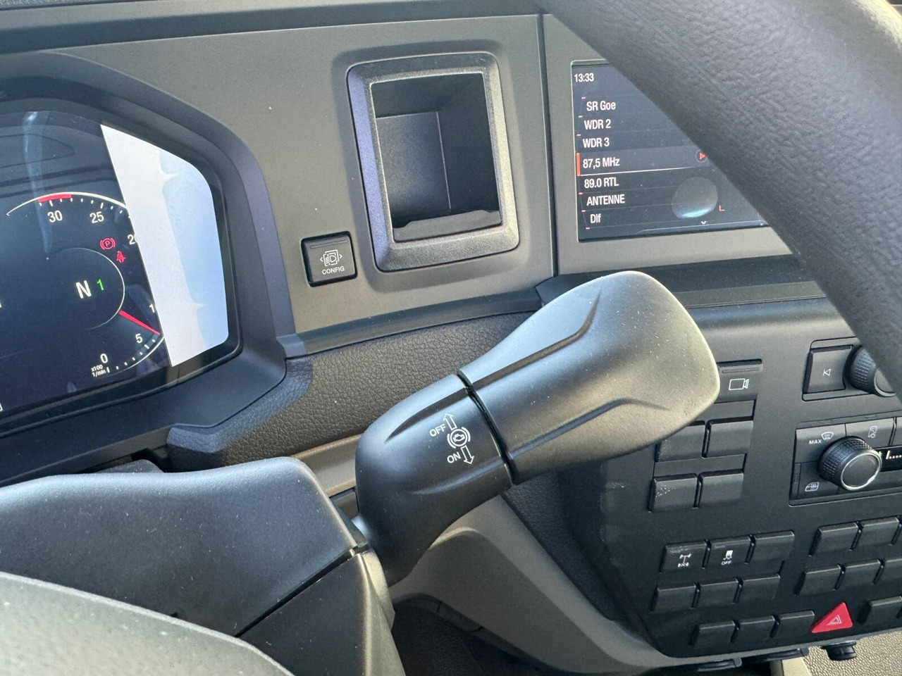 MAN TGL 8.190 4x2 BB CH TGL 8.190 4x2 BB CH, Nebenantrieb, 2x VORHANDEN - Chassi lastbil: bild 5 MAN TGL 8.190 4x2 BB CH TGL 8.190 4x2 BB CH, Nebenantrieb, 2x VORHANDEN - Chassi lastbil: bild 5