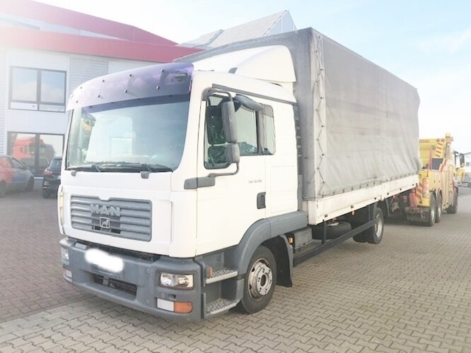 MAN TGL 8.210 BL 4x2 TGL 8.210 BL 4x2 mit LBW, Motorschaden! - Kapellbil: bild 2 MAN TGL 8.210 BL 4x2 TGL 8.210 BL 4x2 mit LBW, Motorschaden! - Kapellbil: bild 2