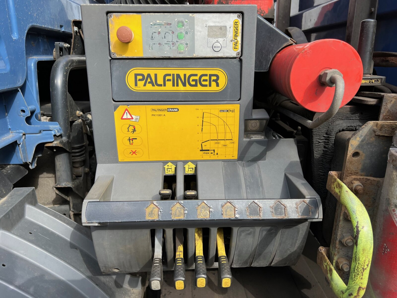 MAN TGM 15.250/340 4X2 BL TGM 15.250/340 4X2 BL mit Kran Palfinger PK 11001 - Kranbil, Flakbil: bild 2 MAN TGM 15.250/340 4X2 BL TGM 15.250/340 4X2 BL mit Kran Palfinger PK 11001 - Kranbil, Flakbil: bild 2