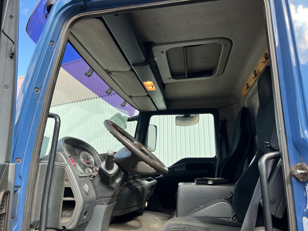 MAN TGM 15.250/340 4X2 BL TGM 15.250/340 4X2 BL mit Kran Palfinger PK 11001 - Kranbil, Flakbil: bild 4 MAN TGM 15.250/340 4X2 BL TGM 15.250/340 4X2 BL mit Kran Palfinger PK 11001 - Kranbil, Flakbil: bild 4