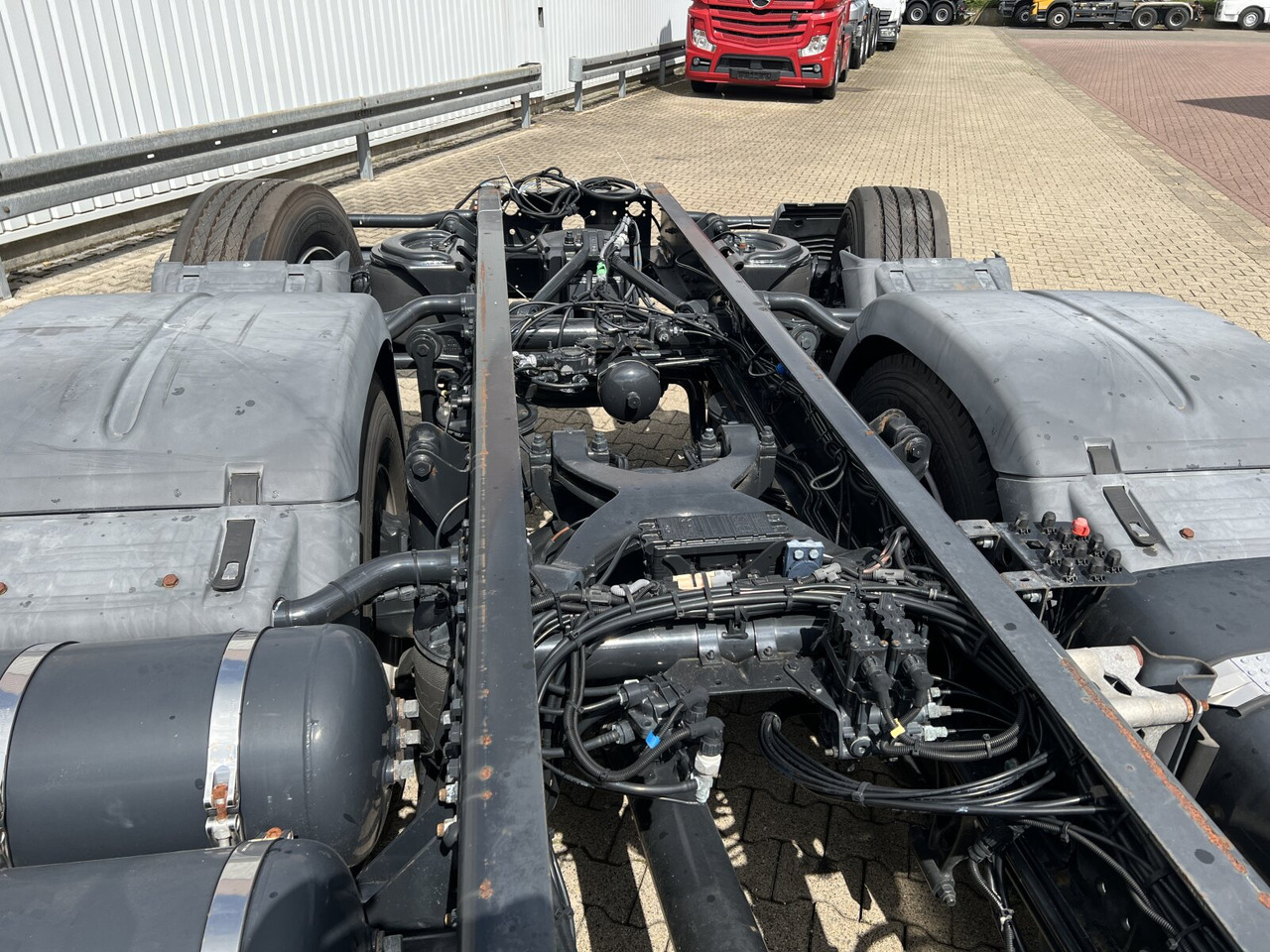 MAN TGS 26.320 6X2-4 BL TGS 26.320 6X2-4 BL, Lenk-/Liftachse, Rechtslenker, Export Only! - Chassi lastbil: bild 3 MAN TGS 26.320 6X2-4 BL TGS 26.320 6X2-4 BL, Lenk-/Liftachse, Rechtslenker, Export Only! - Chassi lastbil: bild 3