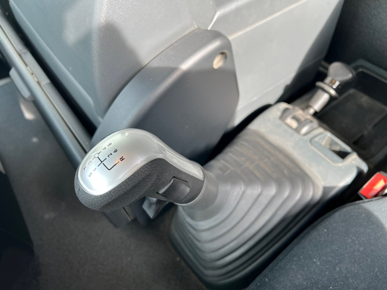 MAN TGS 26.360/400 6x2-4 BL TGS 26.360/400 6x2-4 BL, Lenk-/Lift, Kran Atlas AK 206.3E A5, Funk - Kranbil, Flakbil: bild 5 MAN TGS 26.360/400 6x2-4 BL TGS 26.360/400 6x2-4 BL, Lenk-/Lift, Kran Atlas AK 206.3E A5, Funk - Kranbil, Flakbil: bild 5