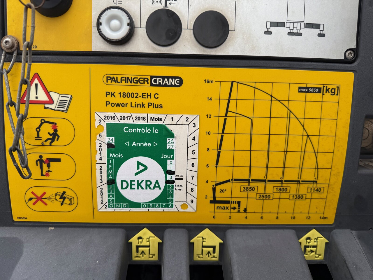 MAN TGS 33.400 6x4 BB TGS 33.400 6x4 BB, Navi, Heckkran PK18002-EH C, Funk - Kranbil, Flakbil: bild 5 MAN TGS 33.400 6x4 BB TGS 33.400 6x4 BB, Navi, Heckkran PK18002-EH C, Funk - Kranbil, Flakbil: bild 5