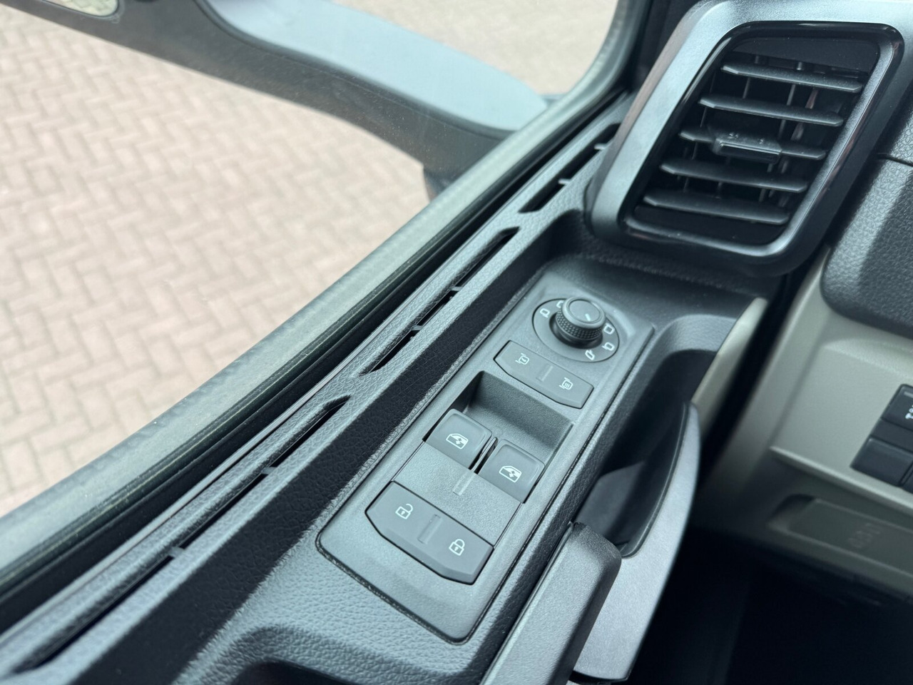 MAN TGS 33.440 6x4 BB TGS 33.440 6x4 BB, Bordmatik, mehrfach vorhanden! - Tippbil lastbil: bild 4 MAN TGS 33.440 6x4 BB TGS 33.440 6x4 BB, Bordmatik, mehrfach vorhanden! - Tippbil lastbil: bild 4