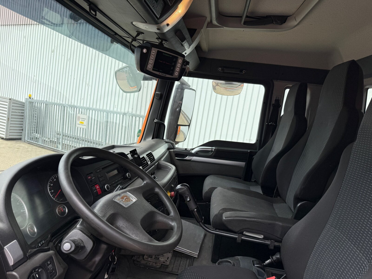 MAN TGS 35.360 8x2-6 BL TGS 35.360 8x2-6 BL, 2x Lenkachse, Zöller Medium XL, Zöller-Schüttung - Sopbil: bild 2 MAN TGS 35.360 8x2-6 BL TGS 35.360 8x2-6 BL, 2x Lenkachse, Zöller Medium XL, Zöller-Schüttung - Sopbil: bild 2