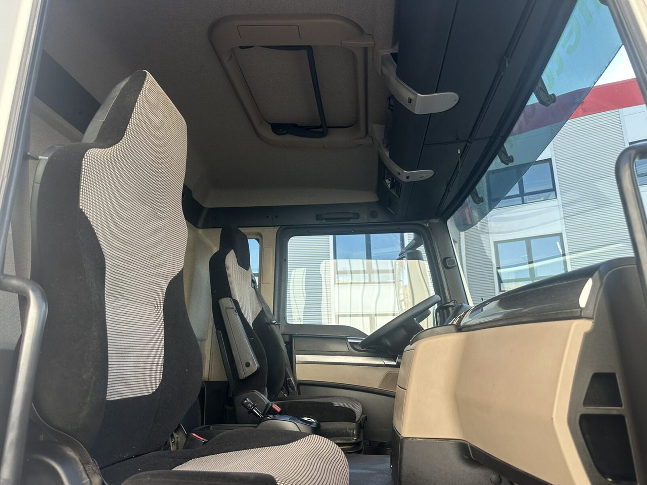 MAN TGS 35.460 8X4 BB TGS 35.460 8X4 BB, Meiller Bordmatik 13m³ - Tippbil lastbil: bild 5 MAN TGS 35.460 8X4 BB TGS 35.460 8X4 BB, Meiller Bordmatik 13m³ - Tippbil lastbil: bild 5