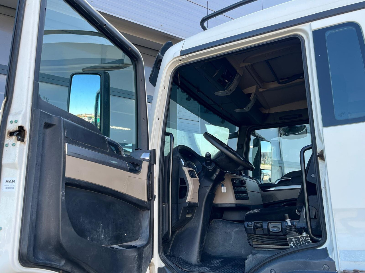 MAN TGS 35.460 8X4 BB TGS 35.460 8X4 BB, Meiller Bordmatik 13m³ - Tippbil lastbil: bild 4 MAN TGS 35.460 8X4 BB TGS 35.460 8X4 BB, Meiller Bordmatik 13m³ - Tippbil lastbil: bild 4