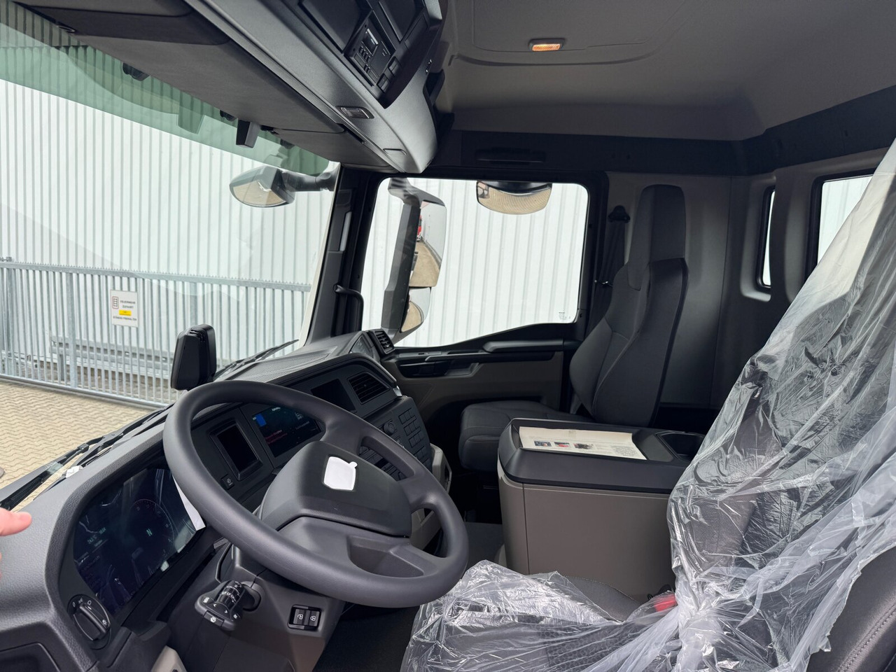 MAN TGS 35.480 8x8 BB CH TGS 35.480 8x8 BB CH, Hohe Bauart, Nebenantrieb - Tippbil lastbil: bild 3 MAN TGS 35.480 8x8 BB CH TGS 35.480 8x8 BB CH, Hohe Bauart, Nebenantrieb - Tippbil lastbil: bild 3