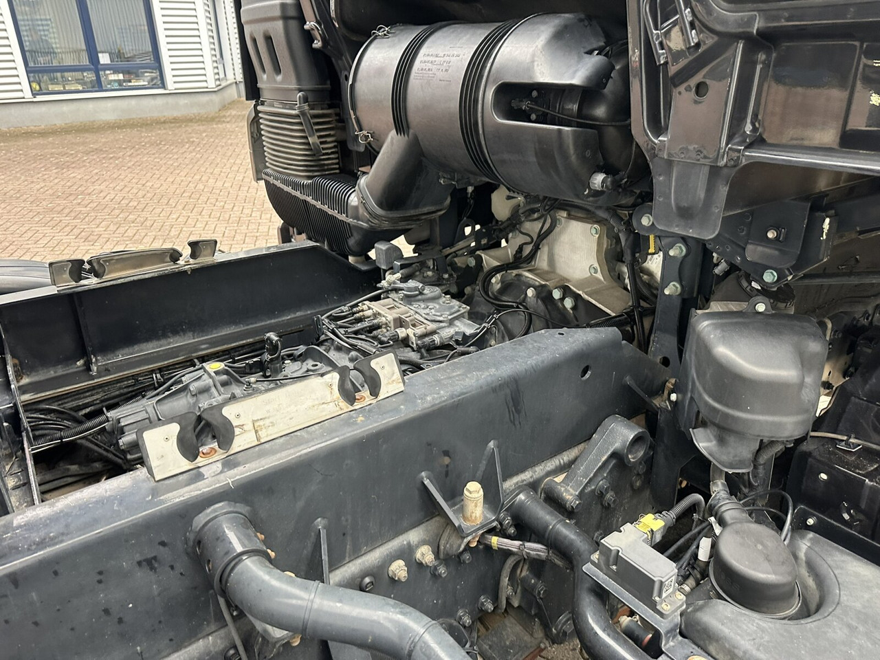 MAN TGS 35.500 8x8 BB TGS 35.500 8x8 BB, Meiller Bordmatik - Tippbil lastbil: bild 5 MAN TGS 35.500 8x8 BB TGS 35.500 8x8 BB, Meiller Bordmatik - Tippbil lastbil: bild 5