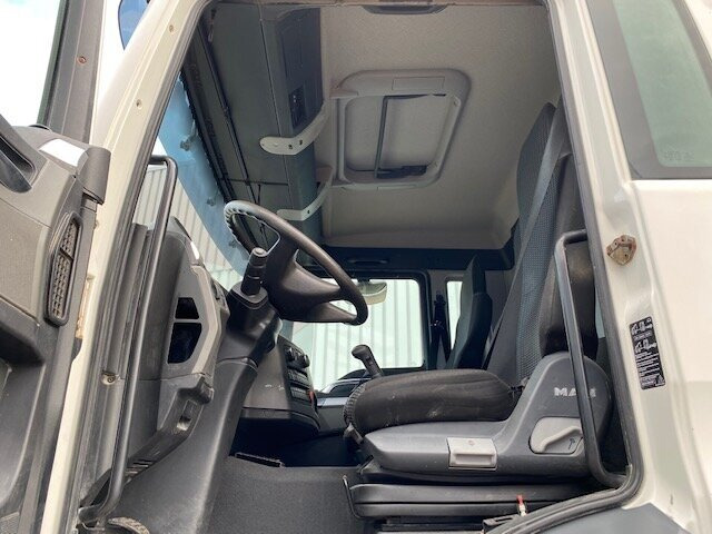 MAN TGS 40.400 6x4 BB TGS 40.400 6x4 BB mit 20.000l Tank - Tankbil: bild 4 MAN TGS 40.400 6x4 BB TGS 40.400 6x4 BB mit 20.000l Tank - Tankbil: bild 4