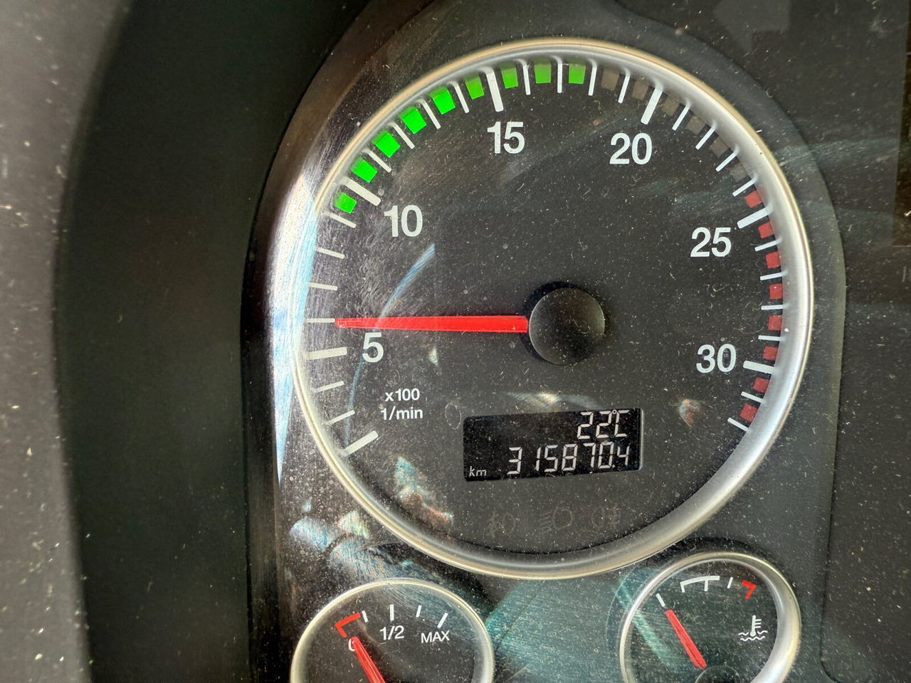 MAN TGX 26.580 6x2-4 BL TGX 26.580 6x2-4 BL, Intarder, Lenk-/Liftachse, Funk - Lastväxlare lastbil: bild 4 MAN TGX 26.580 6x2-4 BL TGX 26.580 6x2-4 BL, Intarder, Lenk-/Liftachse, Funk - Lastväxlare lastbil: bild 4