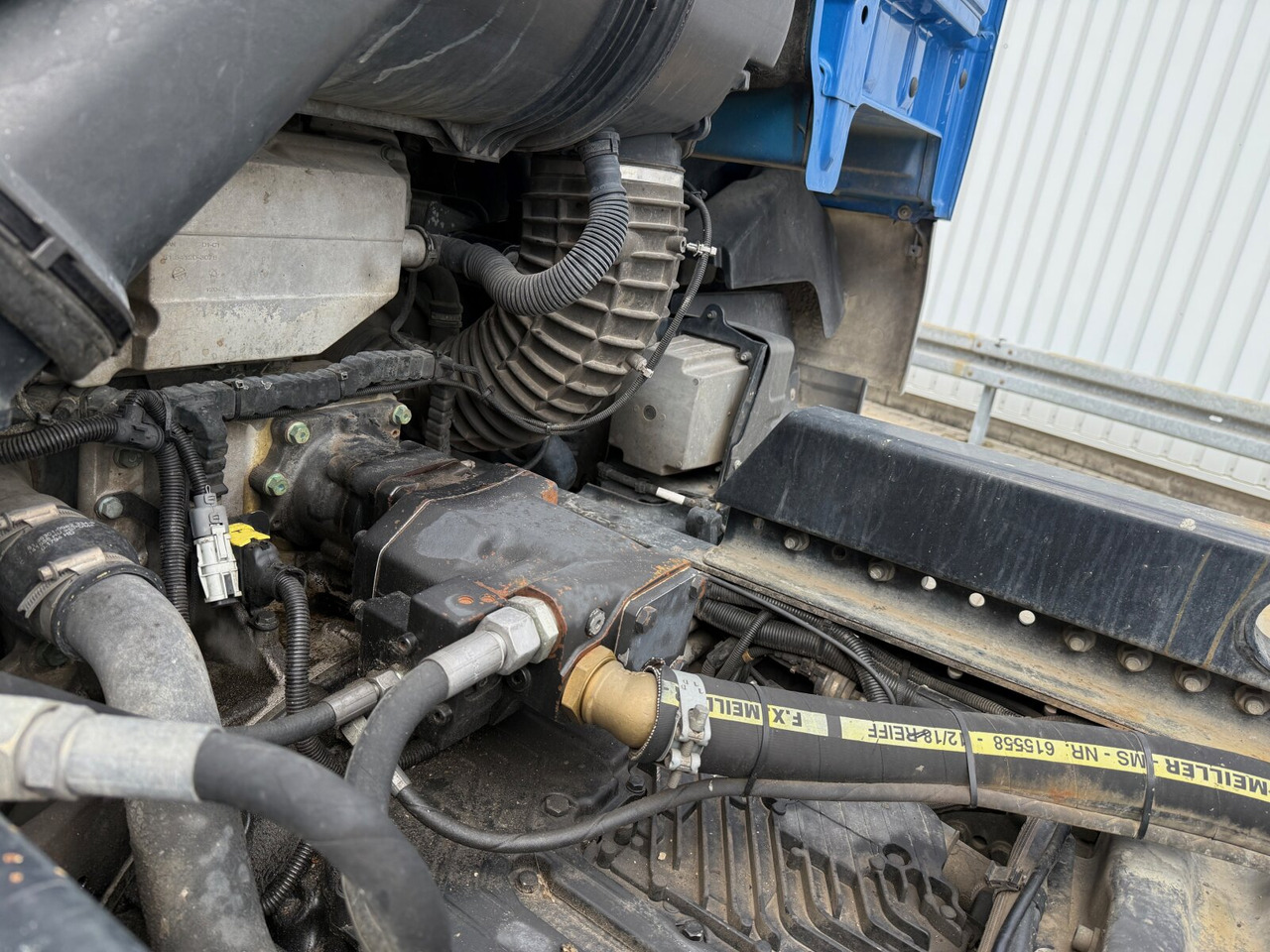 MAN TGX 26.580 6x2-4 BL TGX 26.580 6x2-4 BL, Intarder, Lenk-/Liftachse, Funk - Lastväxlare lastbil: bild 2 MAN TGX 26.580 6x2-4 BL TGX 26.580 6x2-4 BL, Intarder, Lenk-/Liftachse, Funk - Lastväxlare lastbil: bild 2