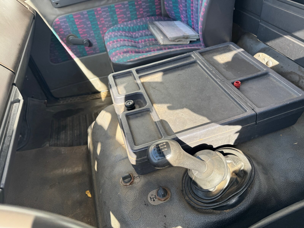 Mercedes-Benz 1314 K 4x2 1314 K 4x2, 6-Zylinder Motor, 2x AHK - Tippbil lastbil: bild 4 Mercedes-Benz 1314 K 4x2 1314 K 4x2, 6-Zylinder Motor, 2x AHK - Tippbil lastbil: bild 4