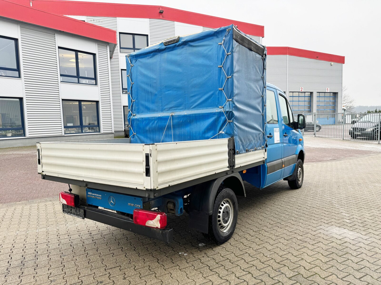 Leasa Mercedes-Benz 316 4x4 Doka 316 4x4 Doka, Werkstatteinrichtung Mercedes-Benz 316 4x4 Doka 316 4x4 Doka, Werkstatteinrichtung: bild 10 Leasa Mercedes-Benz 316 4x4 Doka 316 4x4 Doka, Werkstatteinrichtung Mercedes-Benz 316 4x4 Doka 316 4x4 Doka, Werkstatteinrichtung: bild 10