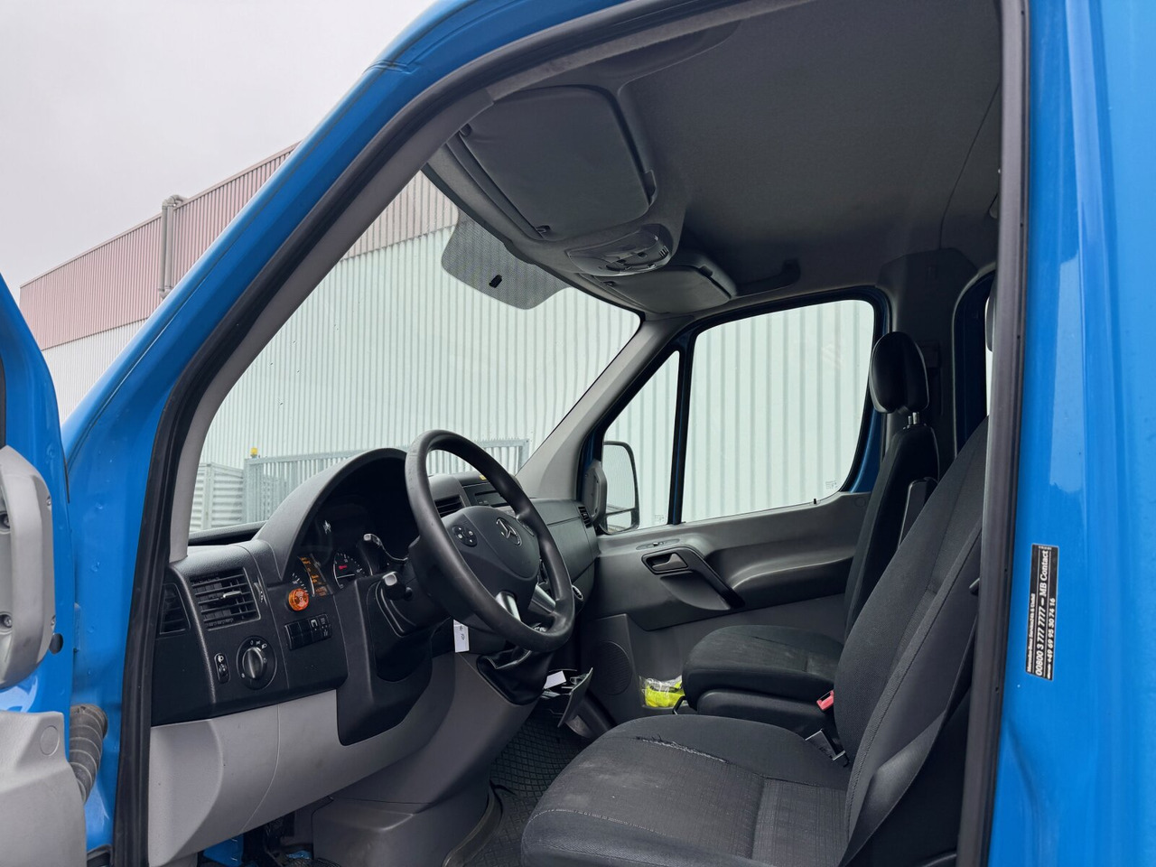 Leasa Mercedes-Benz 316 4x4 Doka 316 4x4 Doka, Werkstatteinrichtung Mercedes-Benz 316 4x4 Doka 316 4x4 Doka, Werkstatteinrichtung: bild 5 Leasa Mercedes-Benz 316 4x4 Doka 316 4x4 Doka, Werkstatteinrichtung Mercedes-Benz 316 4x4 Doka 316 4x4 Doka, Werkstatteinrichtung: bild 5