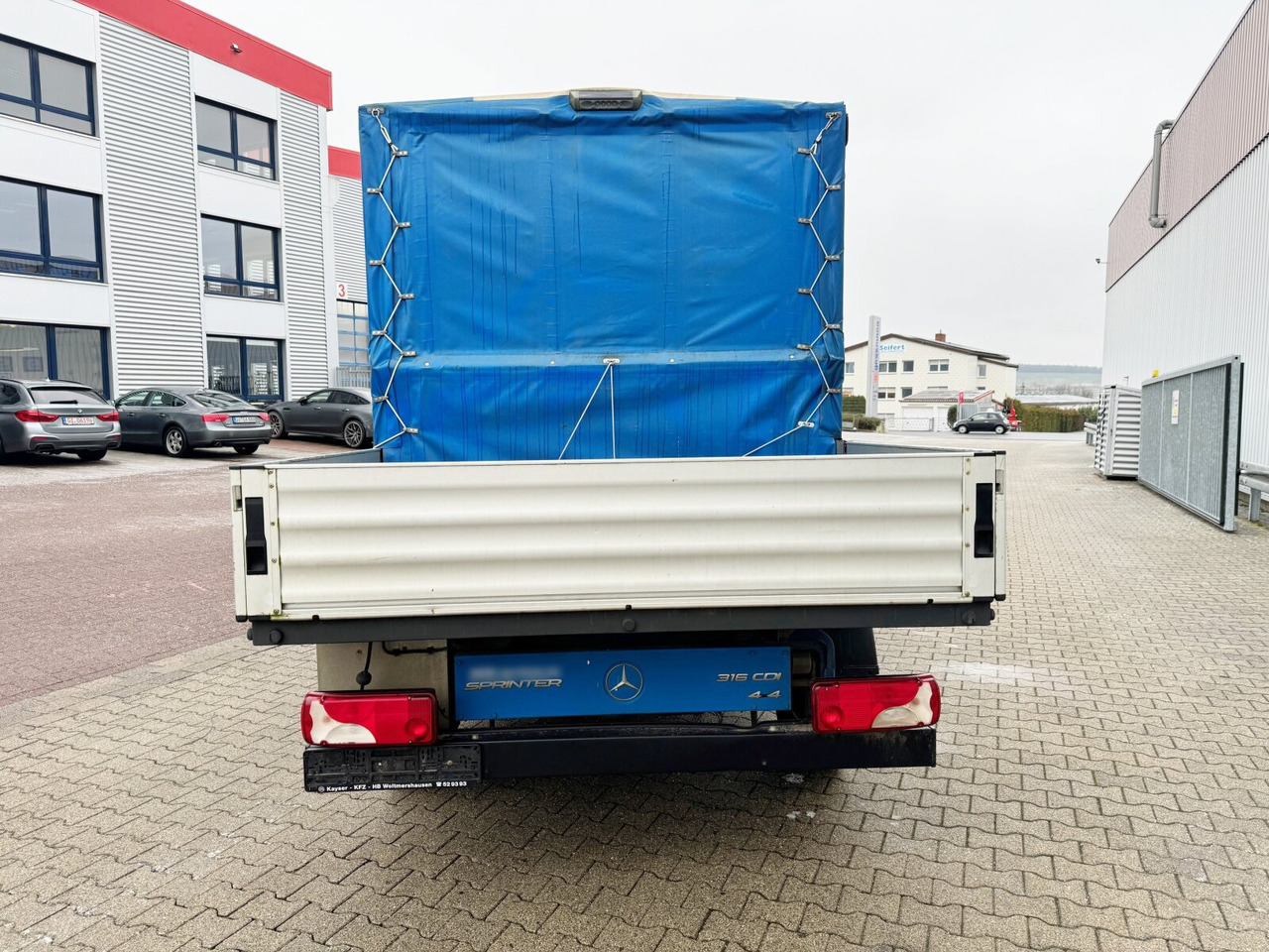 Leasa Mercedes-Benz 316 4x4 Doka 316 4x4 Doka, Werkstatteinrichtung Mercedes-Benz 316 4x4 Doka 316 4x4 Doka, Werkstatteinrichtung: bild 11 Leasa Mercedes-Benz 316 4x4 Doka 316 4x4 Doka, Werkstatteinrichtung Mercedes-Benz 316 4x4 Doka 316 4x4 Doka, Werkstatteinrichtung: bild 11