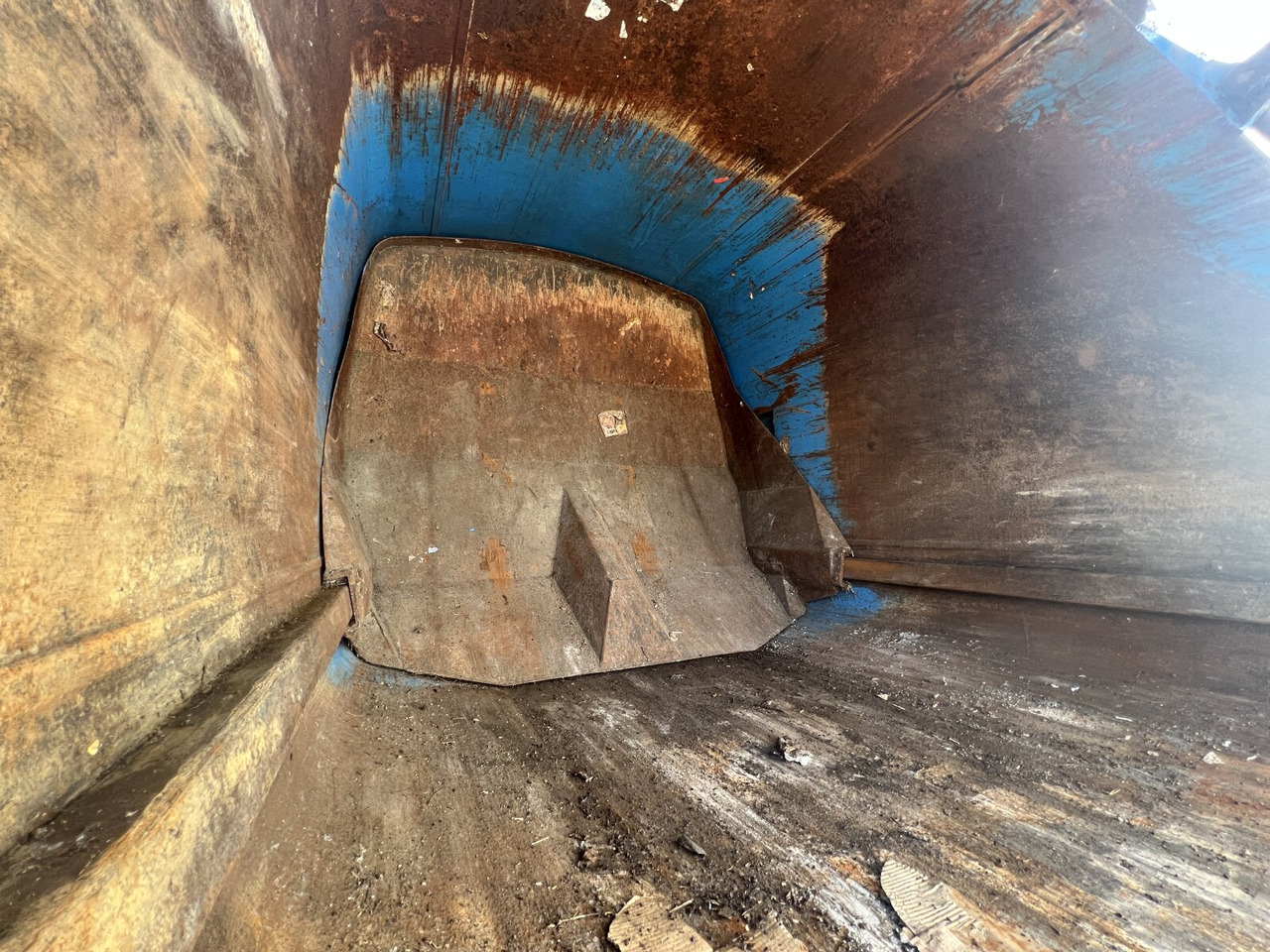 Mercedes-Benz Actros 2032 LA 4x4 Actros 2032 LA 4x4, Faun Variopress 310 ca. 10m³, Zöller Schüttung - Sopbil: bild 5 Mercedes-Benz Actros 2032 LA 4x4 Actros 2032 LA 4x4, Faun Variopress 310 ca. 10m³, Zöller Schüttung - Sopbil: bild 5