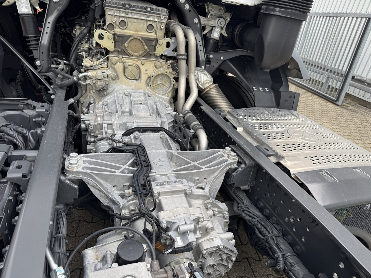 Mercedes-Benz Actros 2548 L 6x2 Actros 2548 L 6x2, Retarder, Lenk-/Liftachse - Lastväxlare lastbil: bild 2 Mercedes-Benz Actros 2548 L 6x2 Actros 2548 L 6x2, Retarder, Lenk-/Liftachse - Lastväxlare lastbil: bild 2