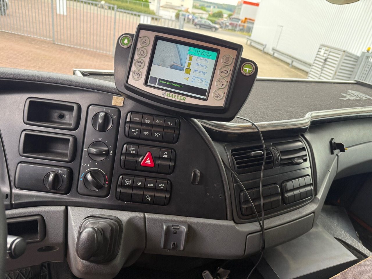 Mercedes-Benz Actros 2641/48 L 6x4 Actros 2641/48 L 6x4, Seilabroller, Haller Lotos, Zöller Schüttung - Sopbil: bild 5 Mercedes-Benz Actros 2641/48 L 6x4 Actros 2641/48 L 6x4, Seilabroller, Haller Lotos, Zöller Schüttung - Sopbil: bild 5