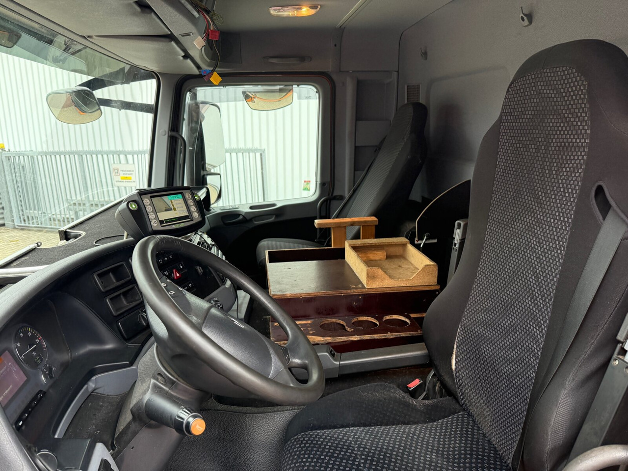 Mercedes-Benz Actros 2641/48 L 6x4 Actros 2641/48 L 6x4, Seilabroller, Haller Lotos, Zöller Schüttung - Sopbil: bild 3 Mercedes-Benz Actros 2641/48 L 6x4 Actros 2641/48 L 6x4, Seilabroller, Haller Lotos, Zöller Schüttung - Sopbil: bild 3