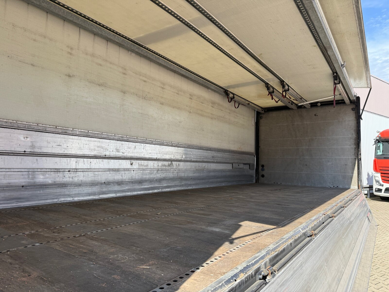 Mercedes-Benz Antos 1836 L 4x2 Antos 1836 L 4x2, Getränkekoffer, LBW Dautel - Lastbil med skåp: bild 3 Mercedes-Benz Antos 1836 L 4x2 Antos 1836 L 4x2, Getränkekoffer, LBW Dautel - Lastbil med skåp: bild 3