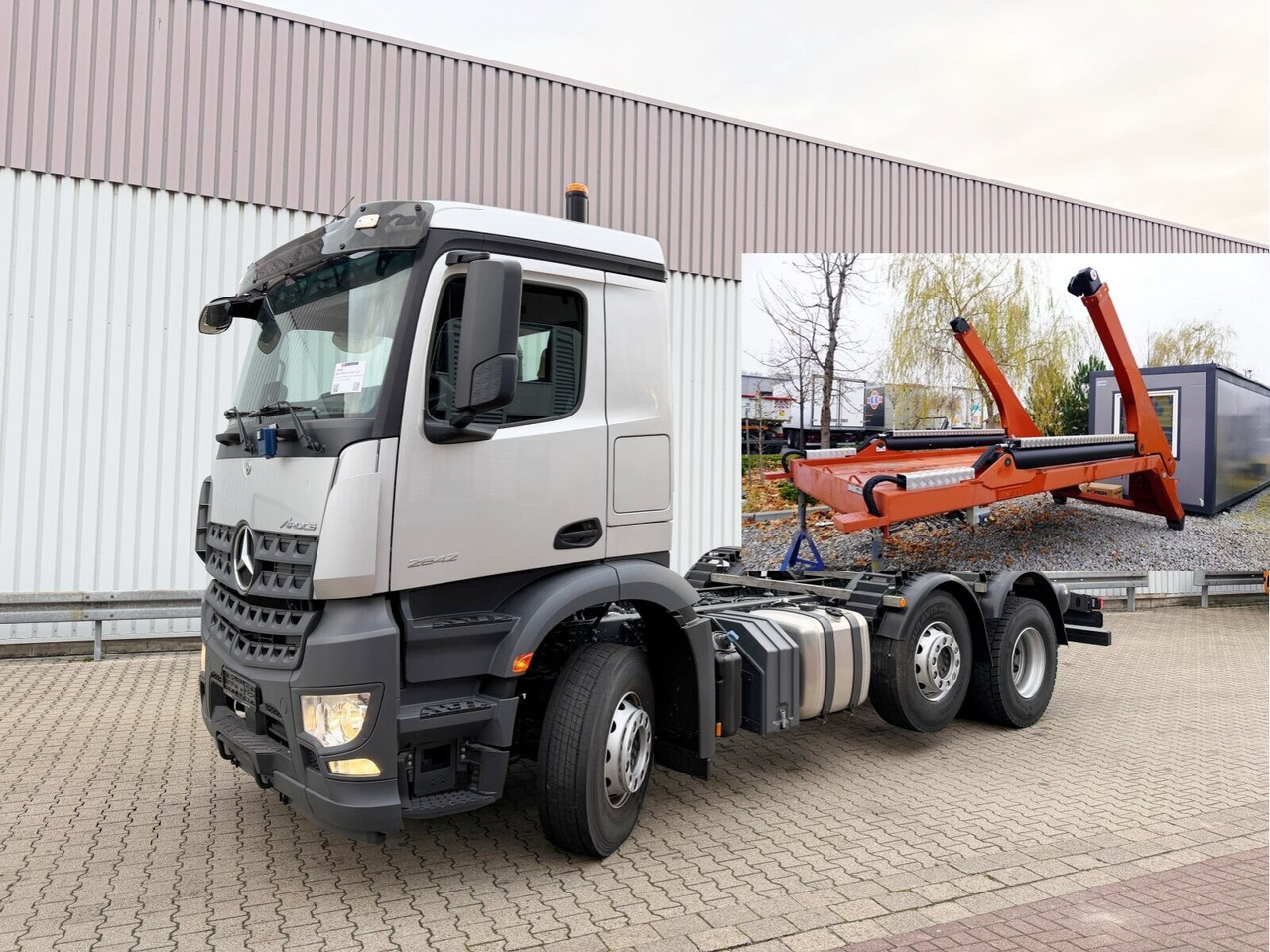 Mercedes-Benz Arocs 2542 L 6x2/4 Arocs 2542/45 L 6x2/4, Vorlauflenk-/liftachse, Navi, MultimediaCockpit - Liftdumper lastbil: bild 1 Mercedes-Benz Arocs 2542 L 6x2/4 Arocs 2542/45 L 6x2/4, Vorlauflenk-/liftachse, Navi, MultimediaCockpit - Liftdumper lastbil: bild 1