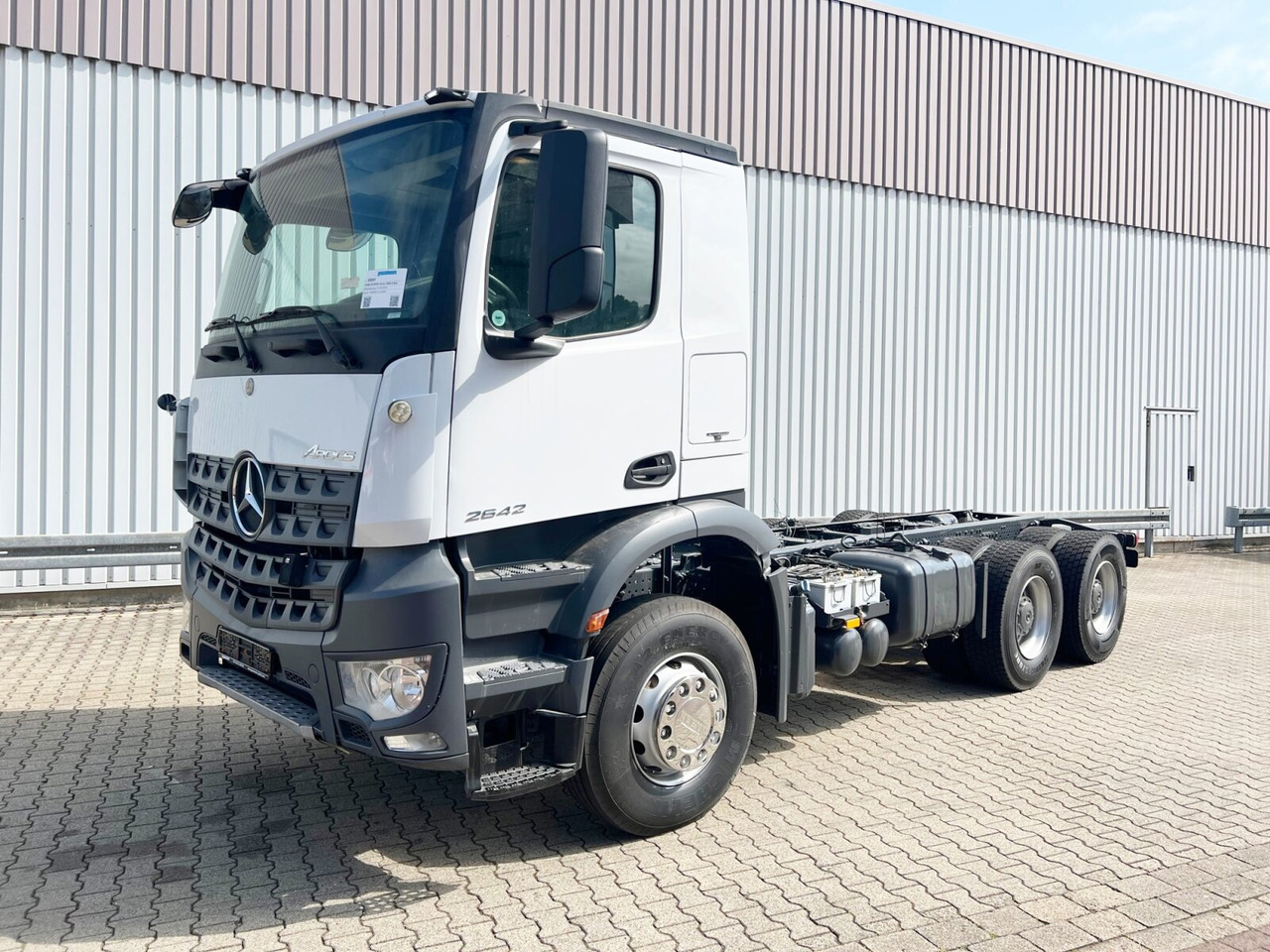 Mercedes-Benz Arocs 2642/45 K 6x4 Arocs 2642/45 K 6x4, Retarder, Motorabtrieb - Chassi lastbil: bild 1 Mercedes-Benz Arocs 2642/45 K 6x4 Arocs 2642/45 K 6x4, Retarder, Motorabtrieb - Chassi lastbil: bild 1