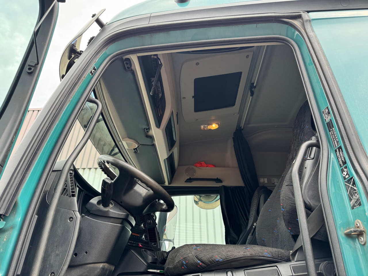 Mercedes-Benz Arocs 2651 L 6x4 Arocs 2651 L 6x4, Retarder, StreamSpace, Heckkran Epsilon M120L80 - Timmerbil, Kranbil: bild 3 Mercedes-Benz Arocs 2651 L 6x4 Arocs 2651 L 6x4, Retarder, StreamSpace, Heckkran Epsilon M120L80 - Timmerbil, Kranbil: bild 3