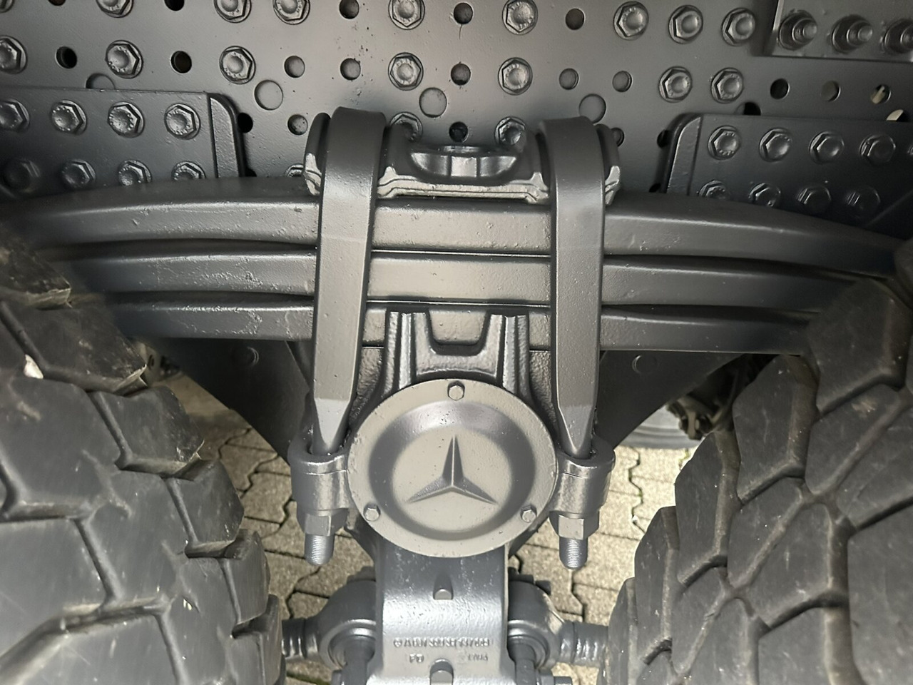 Mercedes-Benz Arocs 3363 K 6x4 Arocs 3363 K 6x4, Grounder, Turbo-Retarder-Kupplung, Bordmatik - Tippbil lastbil: bild 4 Mercedes-Benz Arocs 3363 K 6x4 Arocs 3363 K 6x4, Grounder, Turbo-Retarder-Kupplung, Bordmatik - Tippbil lastbil: bild 4