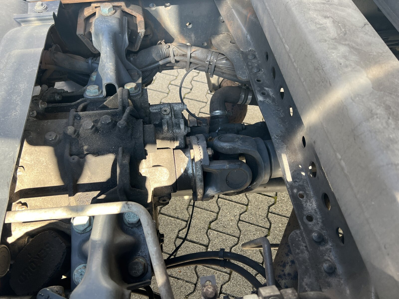 Mercedes-Benz Atego 1323 AK 4x4 Atego 1323 AK 4x4 - Tippbil lastbil: bild 2 Mercedes-Benz Atego 1323 AK 4x4 Atego 1323 AK 4x4 - Tippbil lastbil: bild 2