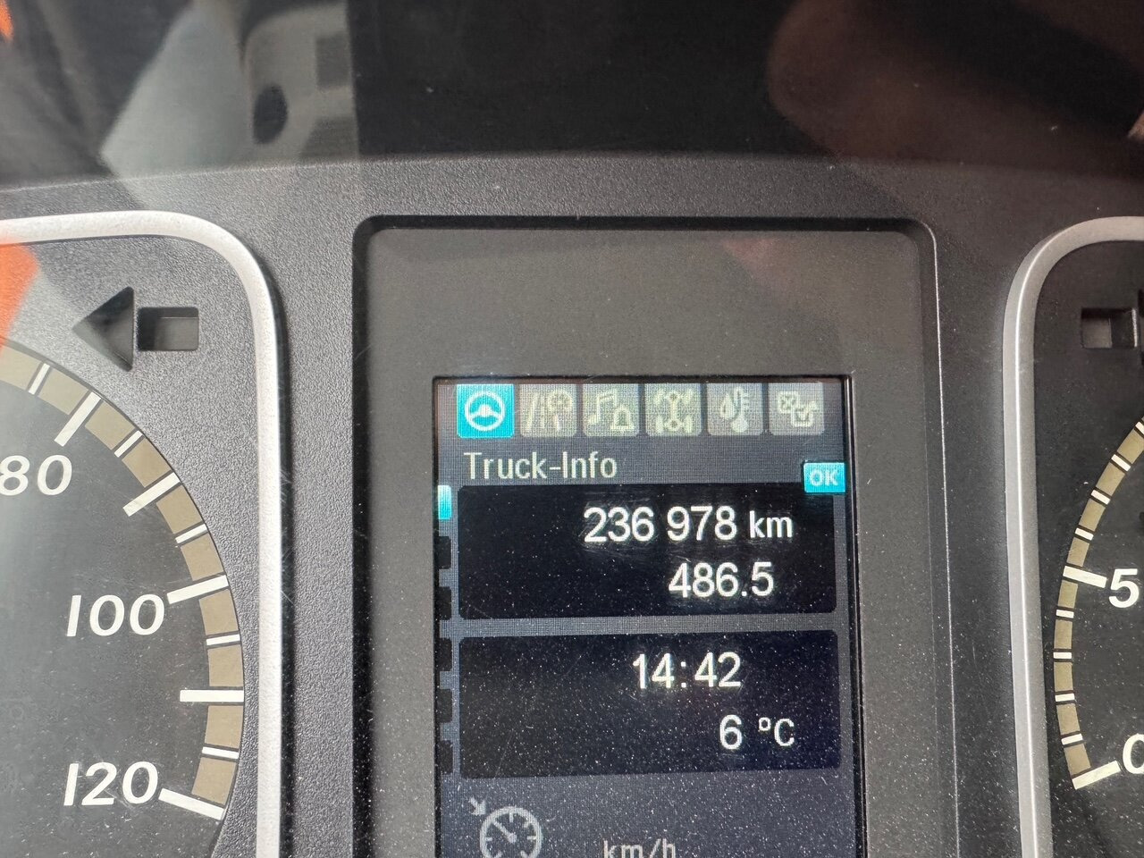 Mercedes-Benz Atego 823 K 4x2 Atego 823 K 4x2, 2x AHK - Tippbil lastbil: bild 3 Mercedes-Benz Atego 823 K 4x2 Atego 823 K 4x2, 2x AHK - Tippbil lastbil: bild 3