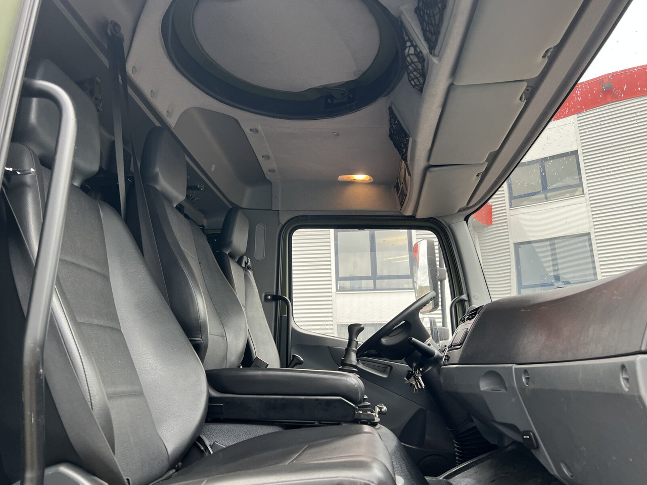 Mercedes-Benz Axor 1829 A 4x4 Axor 1829 A 4x4, Ex- - Flakbil: bild 2 Mercedes-Benz Axor 1829 A 4x4 Axor 1829 A 4x4, Ex- - Flakbil: bild 2