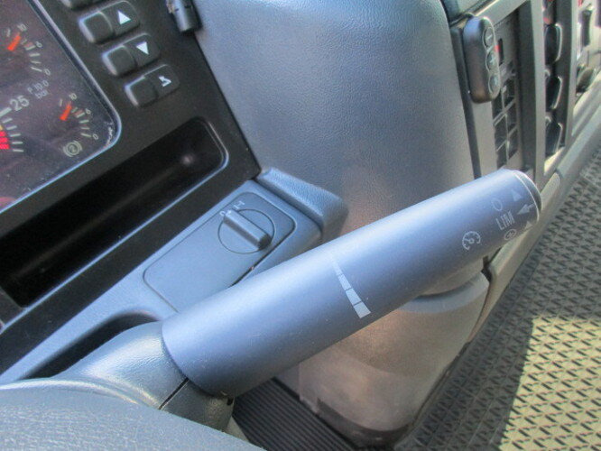 Mercedes-Benz Econic 2628L/NLA6x2/4 Econic 2628L 6x2-4 Schörling 3R11 22.5, Terberg Schüttung - Sopbil: bild 5 Mercedes-Benz Econic 2628L/NLA6x2/4 Econic 2628L 6x2-4 Schörling 3R11 22.5, Terberg Schüttung - Sopbil: bild 5