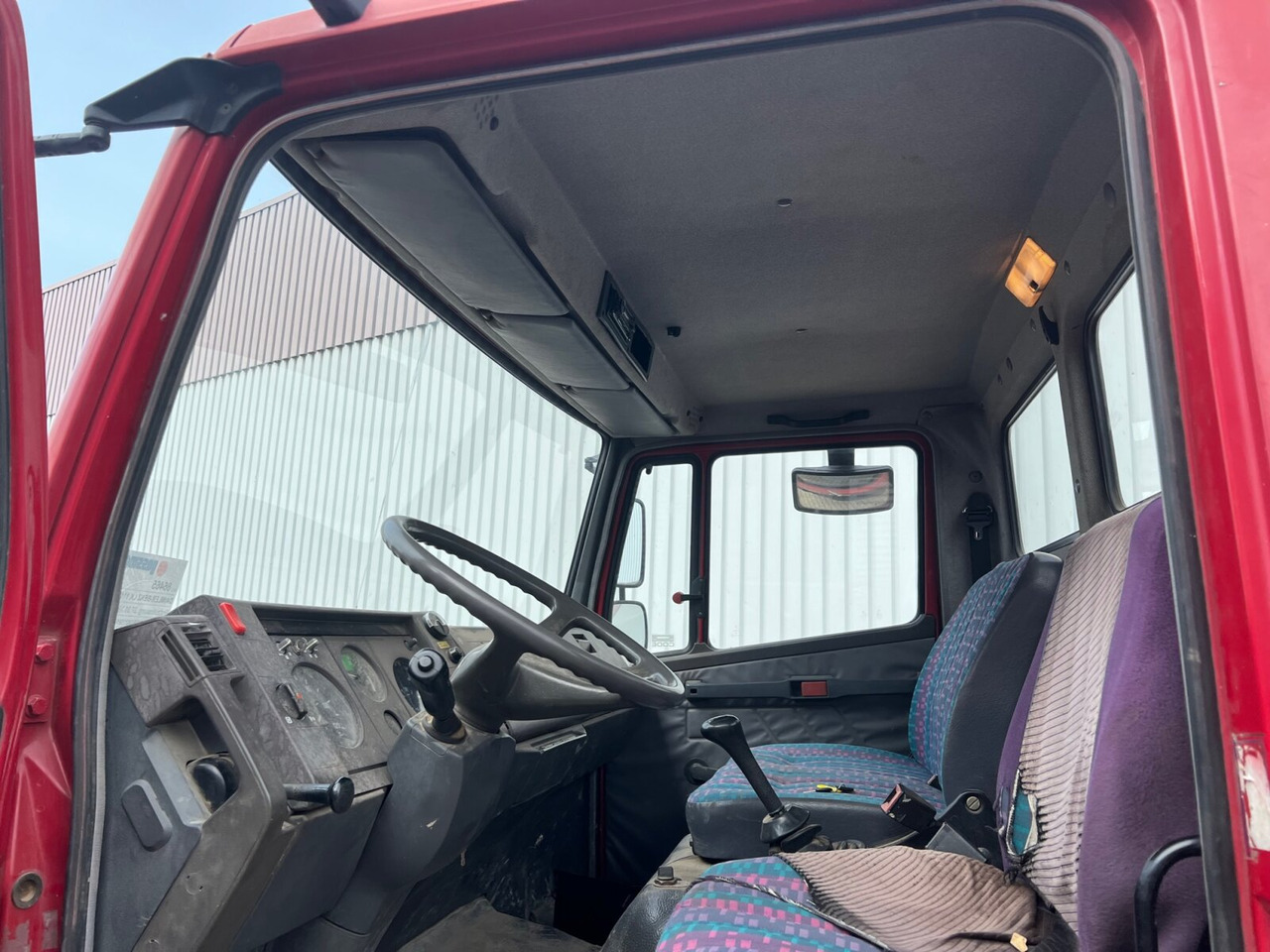 Mercedes-Benz LK 1117 K 4x2 LK 1117 K 4x2, 6-Zylinder Motor, 2x AHK - Tippbil lastbil: bild 2 Mercedes-Benz LK 1117 K 4x2 LK 1117 K 4x2, 6-Zylinder Motor, 2x AHK - Tippbil lastbil: bild 2