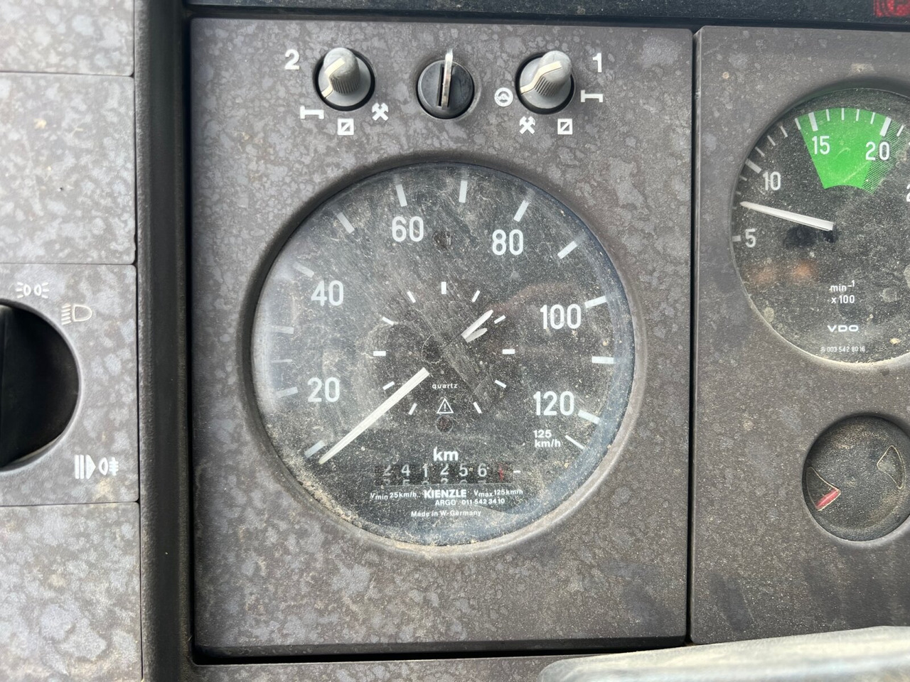 Mercedes-Benz LK 1117 K 4x2 LK 1117 K 4x2, 6-Zylinder Motor, 2x AHK - Tippbil lastbil: bild 3 Mercedes-Benz LK 1117 K 4x2 LK 1117 K 4x2, 6-Zylinder Motor, 2x AHK - Tippbil lastbil: bild 3