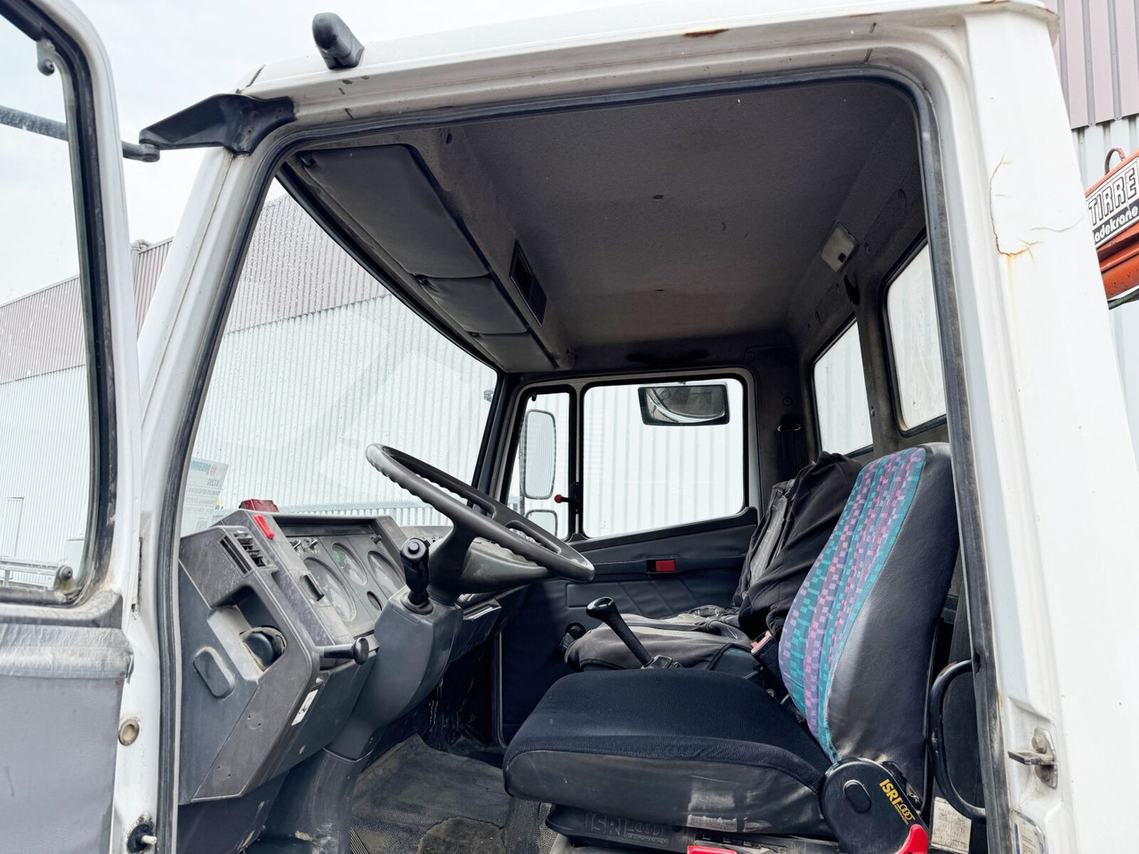 Mercedes-Benz LK 814 4x2 LK 814 4x2, 6-Zylinder, Kran Tirre Euro 35 - Kranbil, Flakbil: bild 3 Mercedes-Benz LK 814 4x2 LK 814 4x2, 6-Zylinder, Kran Tirre Euro 35 - Kranbil, Flakbil: bild 3