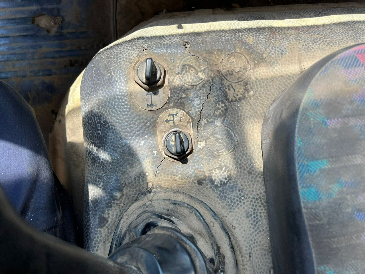 Mercedes-Benz LK 817 4x2 LK 817 4x2/37, City-Abroller, 6-Zylinder Motor - Lastväxlare lastbil: bild 3 Mercedes-Benz LK 817 4x2 LK 817 4x2/37, City-Abroller, 6-Zylinder Motor - Lastväxlare lastbil: bild 3