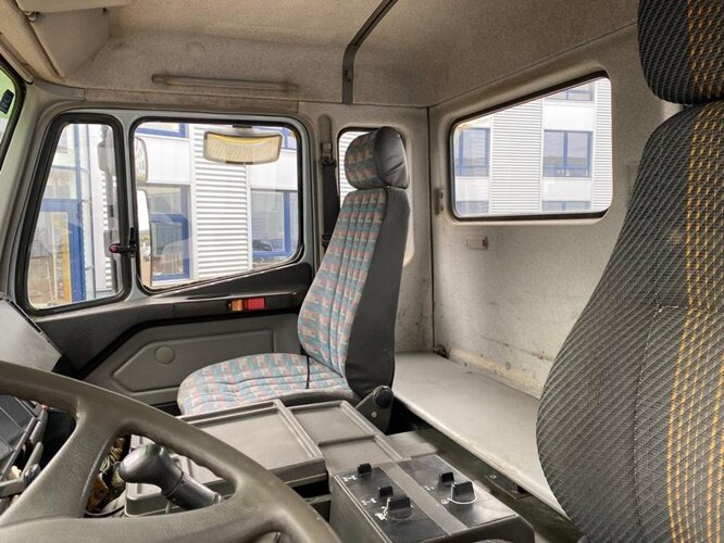 Mercedes-Benz SK 1824 AK 4x4 SK 1824 AK 4x4 - Tippbil lastbil: bild 5 Mercedes-Benz SK 1824 AK 4x4 SK 1824 AK 4x4 - Tippbil lastbil: bild 5
