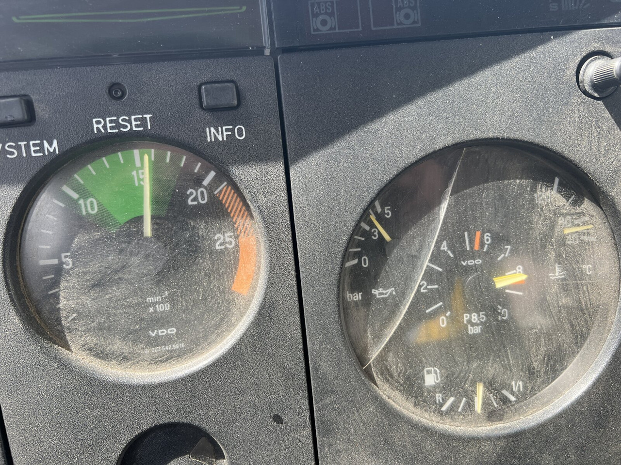 Mercedes-Benz SK II 2638/44 A 6x6 SK II 2638/44 A 6x6, V8, Retarder - Chassi lastbil: bild 2 Mercedes-Benz SK II 2638/44 A 6x6 SK II 2638/44 A 6x6, V8, Retarder - Chassi lastbil: bild 2