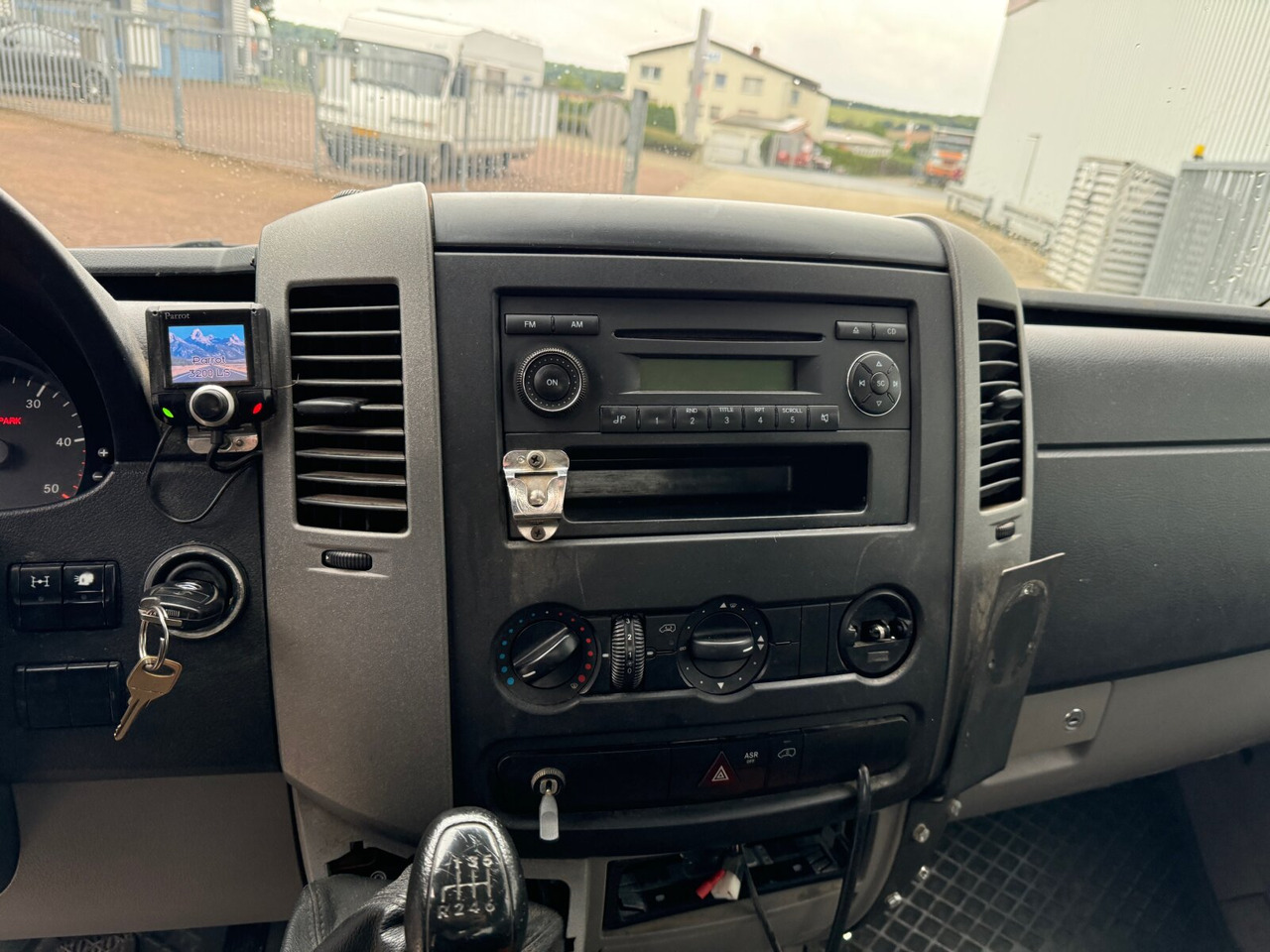 Mercedes-Benz Sprinter 313 CDI 4x4 Doka Sprinter 313 CDI 4x4 Doka, Kipper, AT-Motor! - Transportbil med flak, Dubbelhytt transportbil: bild 3 Mercedes-Benz Sprinter 313 CDI 4x4 Doka Sprinter 313 CDI 4x4 Doka, Kipper, AT-Motor! - Transportbil med flak, Dubbelhytt transportbil: bild 3