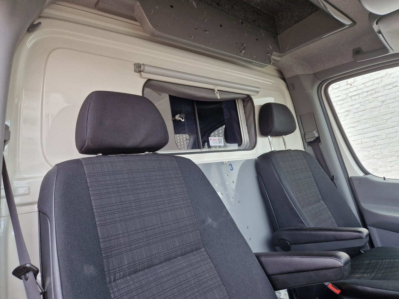 Mercedes-Benz Sprinter 516 CDI 4x2 Sprinter 516 CDI 4x2, Rettungswagen - Ambulans: bild 5 Mercedes-Benz Sprinter 516 CDI 4x2 Sprinter 516 CDI 4x2, Rettungswagen - Ambulans: bild 5