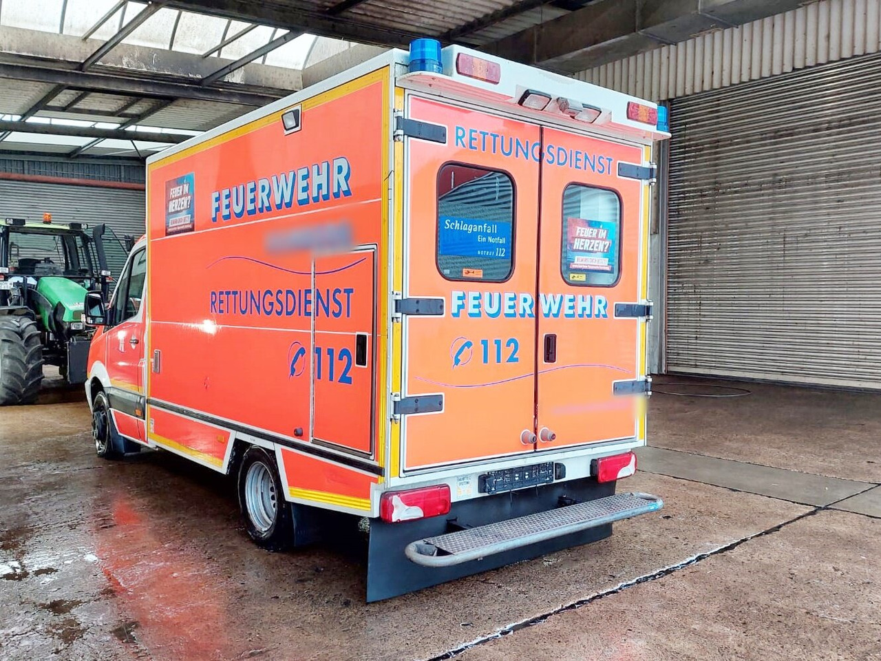 Mercedes-Benz Sprinter 516 CDI 4x2 Sprinter 516 CDI 4x2, Rettungswagen, Retarder - Släck/ Räddningsvagn: bild 5 Mercedes-Benz Sprinter 516 CDI 4x2 Sprinter 516 CDI 4x2, Rettungswagen, Retarder - Släck/ Räddningsvagn: bild 5