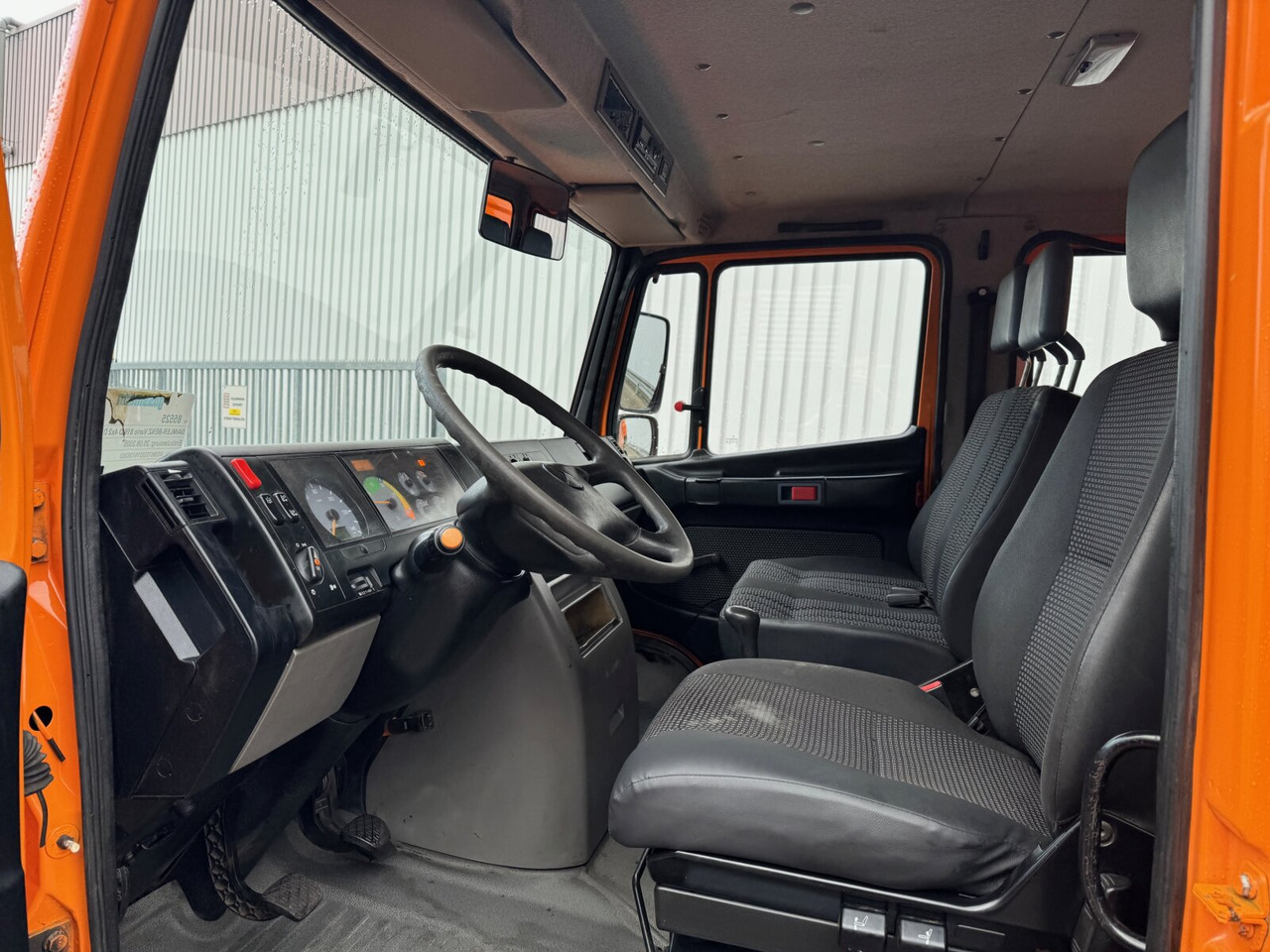 Mercedes-Benz Vario 816 D 4x2 Doka Vario 816 D 4x2 Doka, 2x AHK, Meiller Kipper, Ex-Stadtverwaltung - Transportbil med tippflak, Dubbelhytt transportbil: bild 3 Mercedes-Benz Vario 816 D 4x2 Doka Vario 816 D 4x2 Doka, 2x AHK, Meiller Kipper, Ex-Stadtverwaltung - Transportbil med tippflak, Dubbelhytt transportbil: bild 3