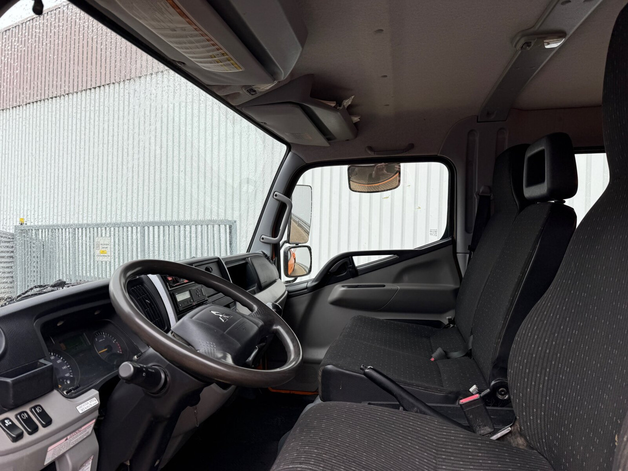 Mitsubishi Fuso 6C18D 4x4 Doka Fuso 6C18D 4x4 Doka - Tippbil lastbil: bild 2 Mitsubishi Fuso 6C18D 4x4 Doka Fuso 6C18D 4x4 Doka - Tippbil lastbil: bild 2