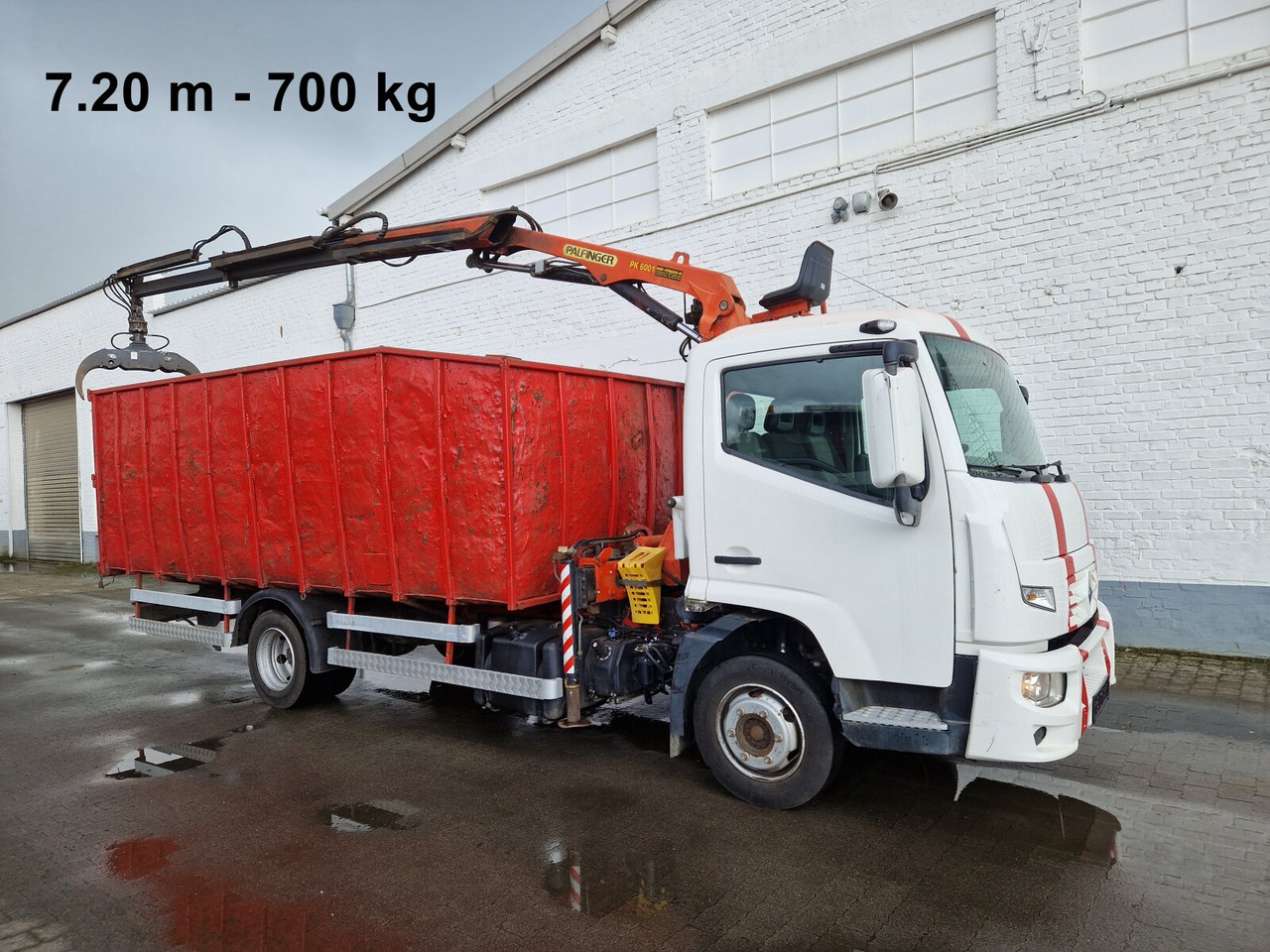 Renault D 180.75 4x2 D 180.75 4x2 mit Kran Palfinger PK6001 - Kranbil, Lastbil med skåp: bild 1 Renault D 180.75 4x2 D 180.75 4x2 mit Kran Palfinger PK6001 - Kranbil, Lastbil med skåp: bild 1