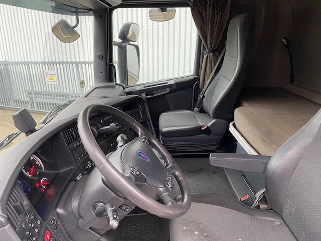 Scania R450 LB 6x2-4 R450 LB 6x2-4 Getränkekoffer, Retarder, Lift-/Lenkachse, Stapleraufnahme - Lastbil med skåp: bild 4 Scania R450 LB 6x2-4 R450 LB 6x2-4 Getränkekoffer, Retarder, Lift-/Lenkachse, Stapleraufnahme - Lastbil med skåp: bild 4