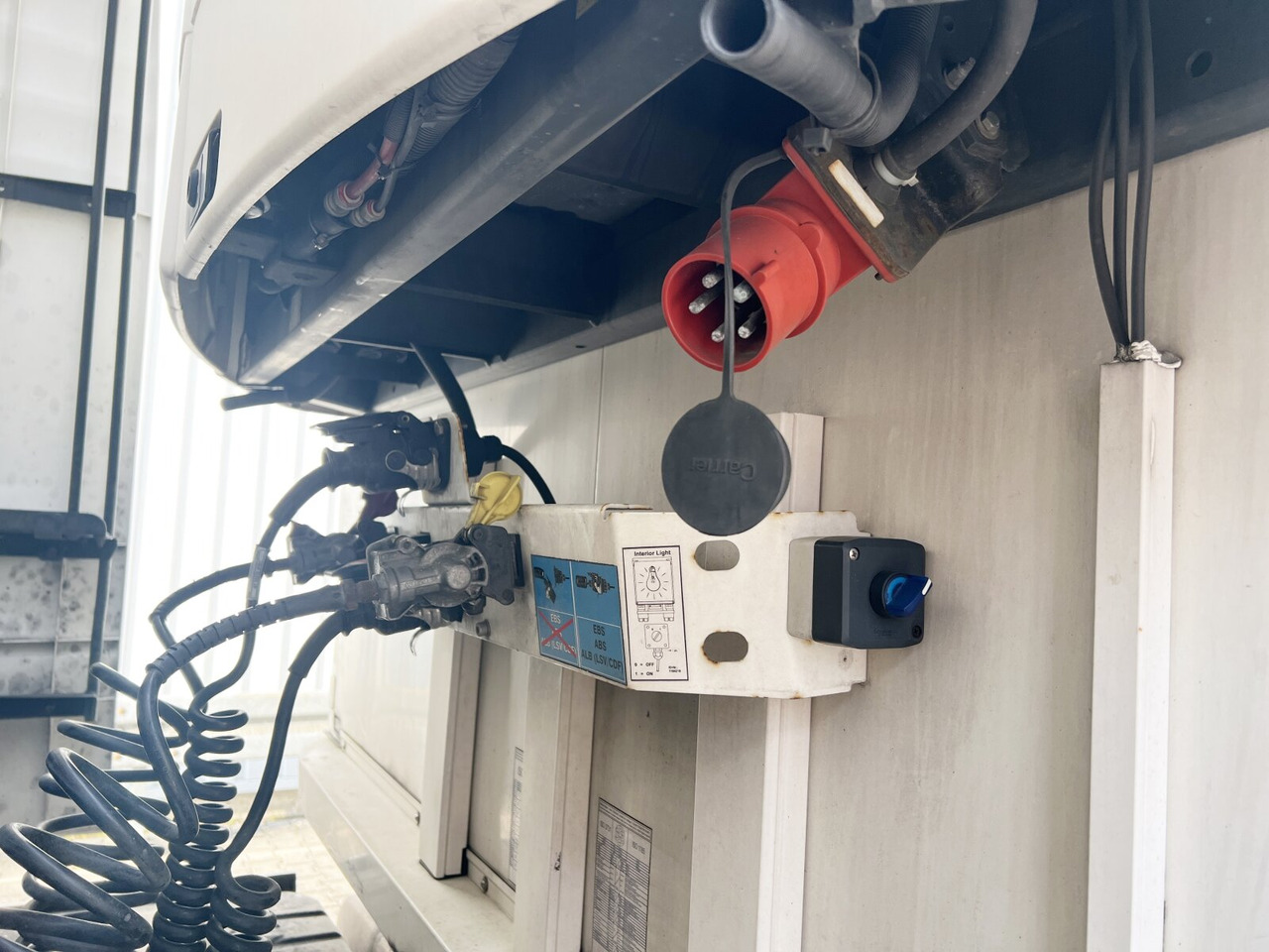 Schmitz Cargobull SKO 24/L-13.4 FP 45 SKO 24/L-13.4 FP 25 45 COOL, Mega, Doppelstock - Kyl/ Frys semitrailer: bild 2 Schmitz Cargobull SKO 24/L-13.4 FP 45 SKO 24/L-13.4 FP 25 45 COOL, Mega, Doppelstock - Kyl/ Frys semitrailer: bild 2