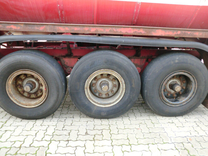 Schmitz Cargobull - - Stahltank - Tanktrailer: bild 4 Schmitz Cargobull - - Stahltank - Tanktrailer: bild 4